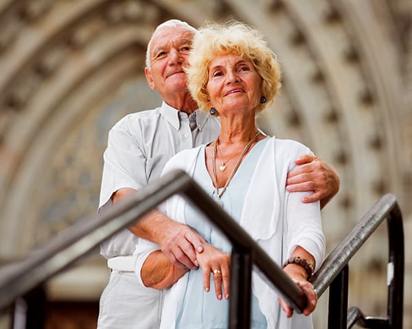 Dental Implants, Montréal Dentist